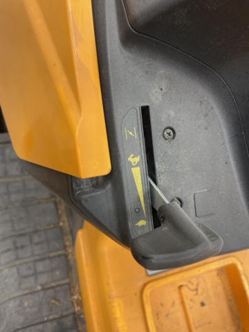 998940-12 Riding lawnmower Stiga (Renovation object / Spare parts machine)