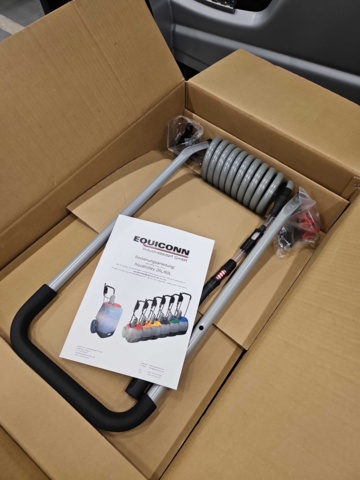 1113084-2 Aqua trolley 26 litres