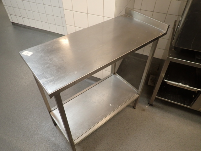 1112604-4 Relief bench in stainless steel