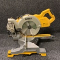 1101414-2 Miter saw Dewalt DCS778