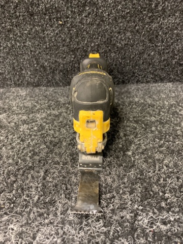 1101416-4 Multitool DeWalt DCS355