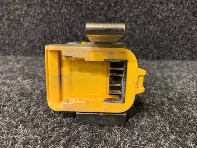 1101420-5 Impact screwdriver DeWalt DCF887