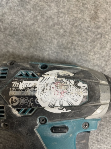 1085869-19 Makita tool kit