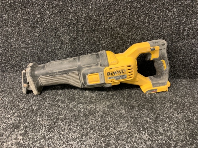tiger-saw-dewalt-dcs389-ps-auction-we-value-the-future-largest-in