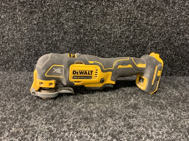 1101476-2 Multitool DeWalt DCS356