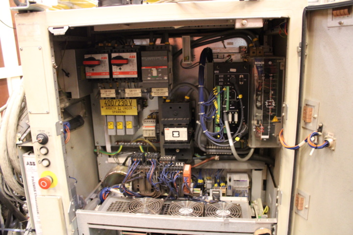 1113707-9 Industrial robot ABB IRB 6400 2.4 / 150