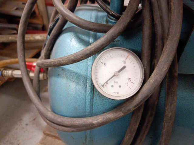 999617-6 Kompressor KGK T-6500-2 Samt Väggmonterad Vinda