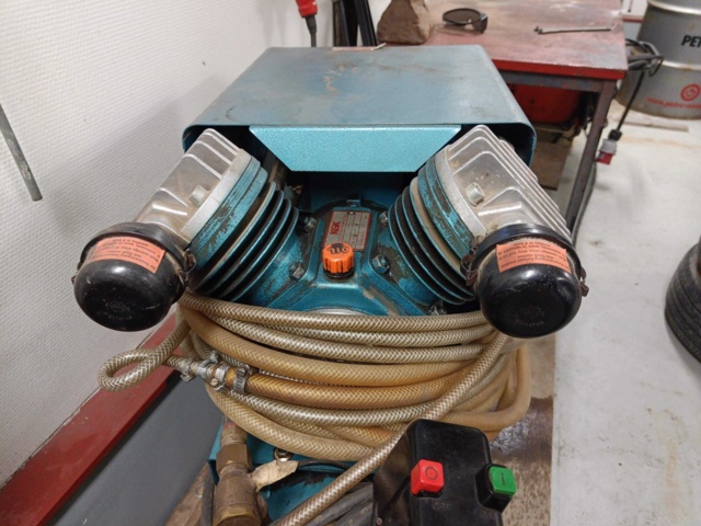 999617-7 Kompressor KGK T-6500-2 Samt Väggmonterad Vinda