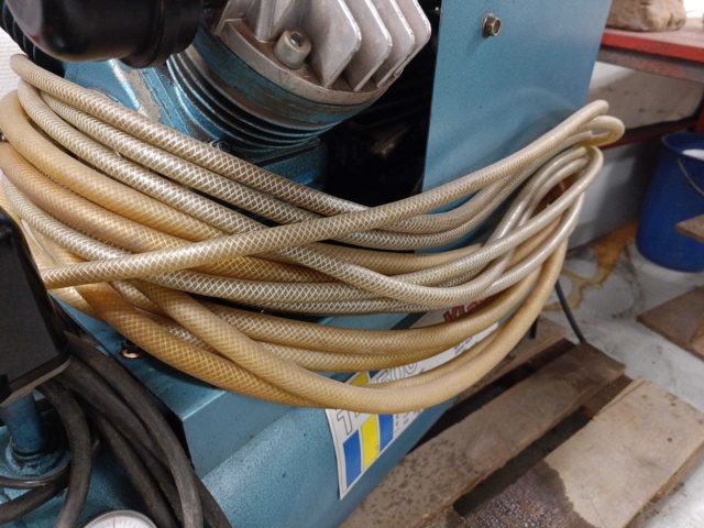 999617-14 Kompressor KGK T-6500-2 Samt Väggmonterad Vinda