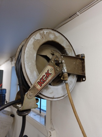 999617-17 Kompressor KGK T-6500-2 Samt Väggmonterad Vinda