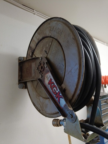 999617-20 Kompressor KGK T-6500-2 Samt Väggmonterad Vinda