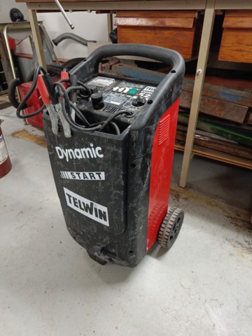 999622-3 Battery charger Telwin Dynamic 520