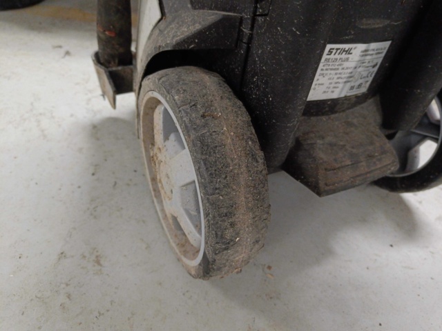 999623-11 Pressure washer Stihl RE129 Plus