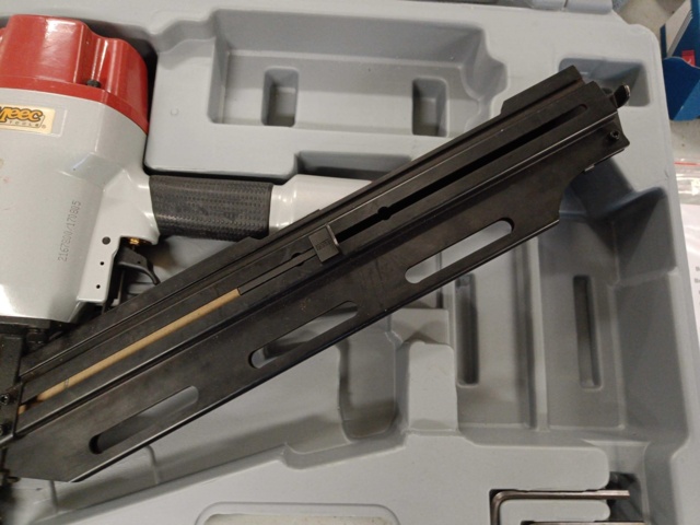 999630-4 Nail gun Meec FN3490