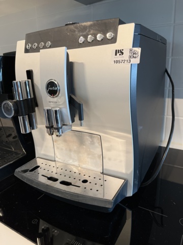 1057213-1 Coffee machine, Jura Impressa Z7