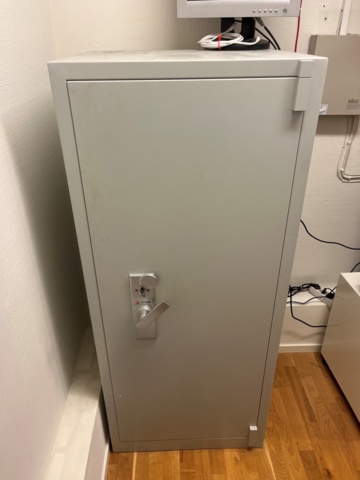 1113575-2 Safe Altikon