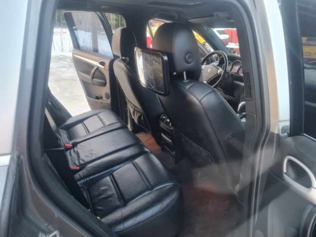 1107873-20 Porsche Cayenne S TipTronic S - 2008