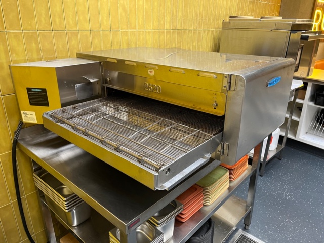 1114226-6 Pizza oven on stand - TurboChef 2620 HHC