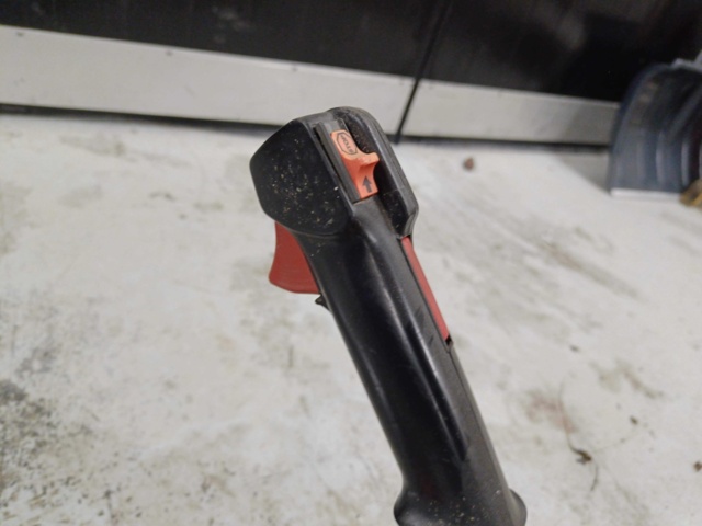 999654-6 Grass trimmer Jonsered GR32