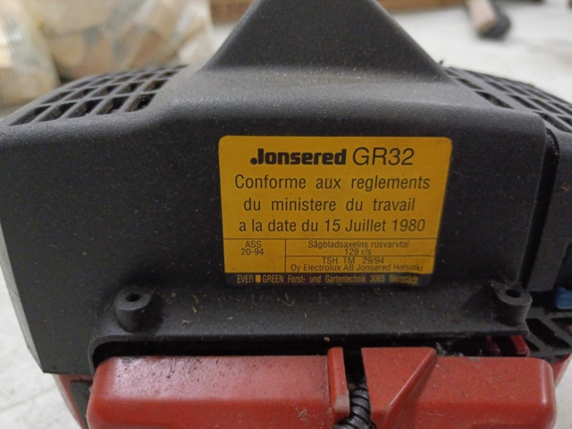 999654-10 Grass trimmer Jonsered GR32