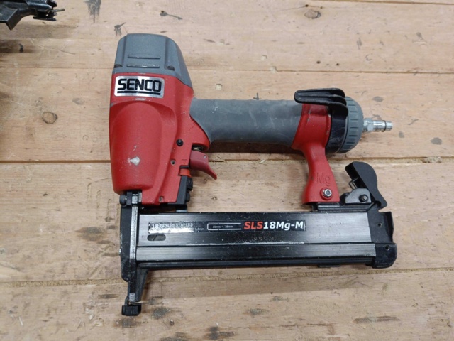 999677-13 Nail gun & Dive gun - Senco