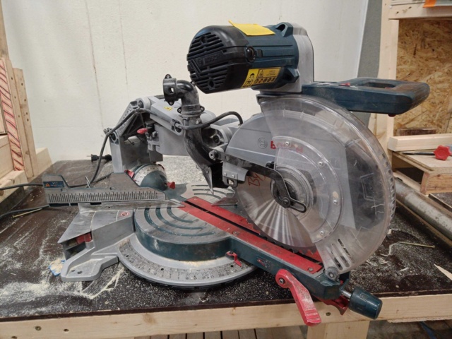 999685-2 Cut / Miter saw Bosch GCM 12 GDL
