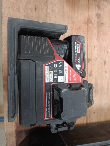 999690-6 Cross laser Green Milwaukee M12 3PL