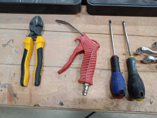 999691-13 Hand tools