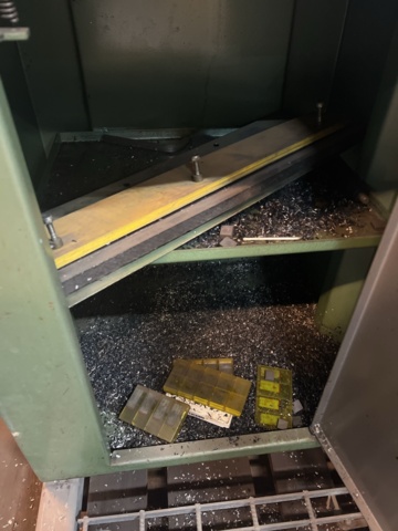 898515-6 Edge chamfering machine Milling