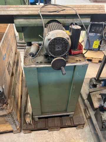 898515-7 Edge chamfering machine Milling