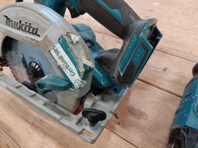 999708-4 Makita - Paket