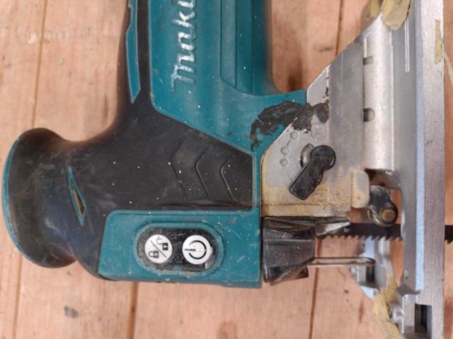 999708-7 Makita - Paket