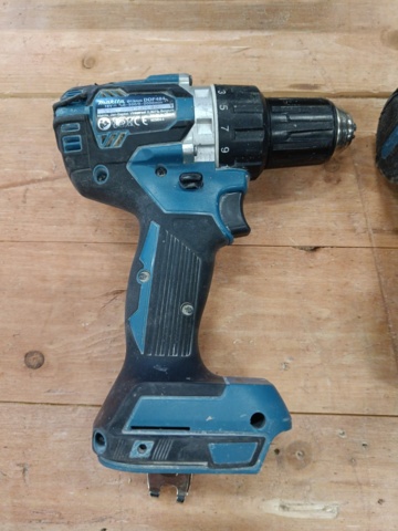 999709-7 Makita - Package