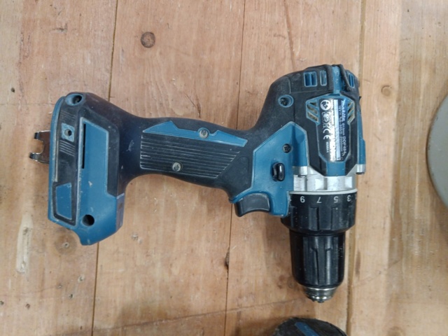 999710-7 Makita - Paket