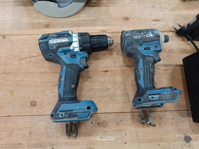 999712-6 Makita - Package