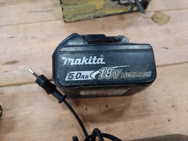 999712-10 Makita - Package