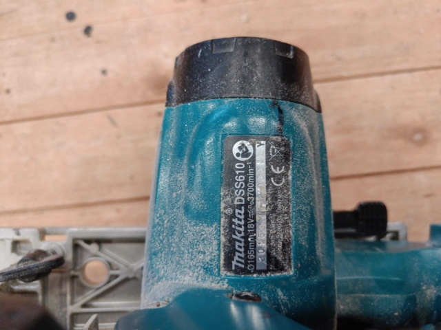 999720-3 Makita - Paket