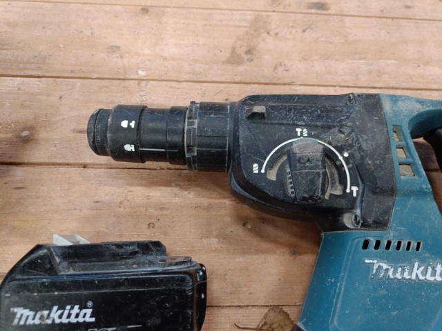999720-5 Makita - Paket