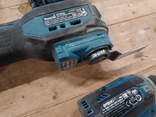 999720-8 Makita - Paket