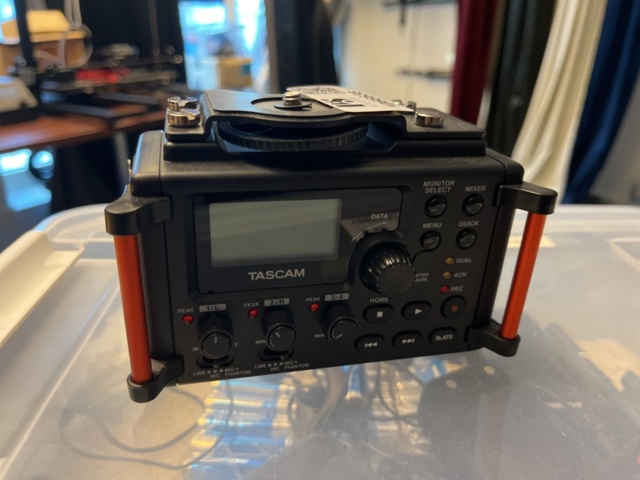 1066638-2 Tascam Linear Pcm Recorder DR-600 mk II