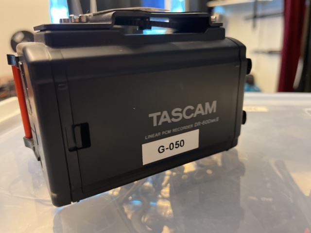 1066638-12 Tascam Linear Pcm Recorder DR-600 mk II