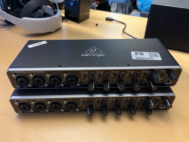 1066643-2 Sound card Behringer U-Phoria UMC404HD 2 pieces