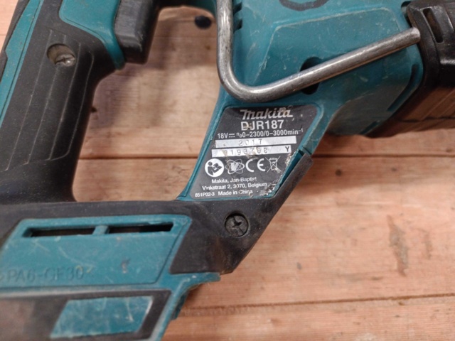 999728-3 Makita - Package