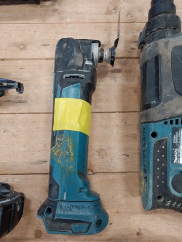 999728-11 Makita - Package