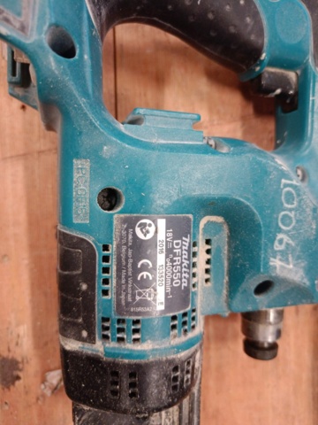 999728-17 Makita - Package