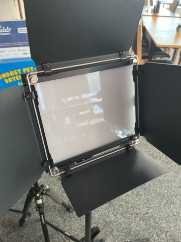 1066620-5 Camera/ light stand