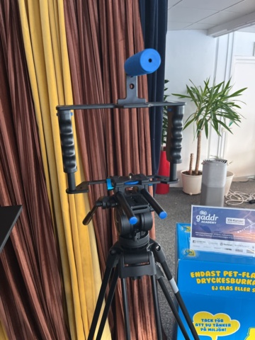 1066620-7 Camera/ light stand