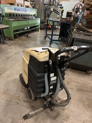 1068695-1 Scrubber Kärcher, BD 450 BAT