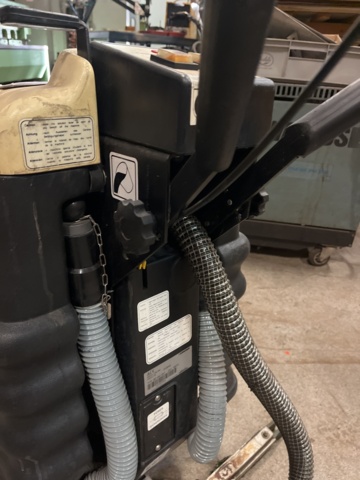 1068695-8 Scrubber Kärcher, BD 450 BAT