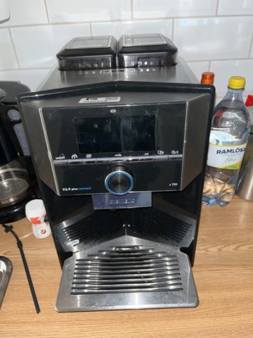 1066600-5 Coffee maker Siemens EQ.9 plus connect